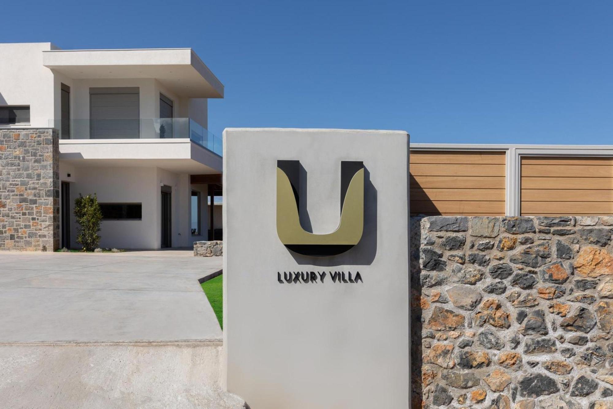 Luxury Villa U Kokkini Hani Exterior photo